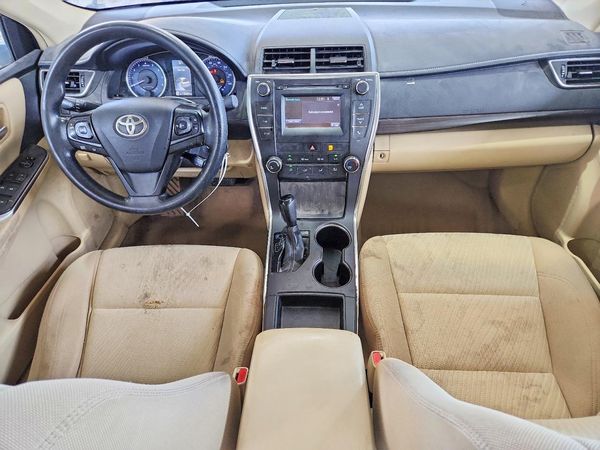 2016 TOYOTA CAMRY