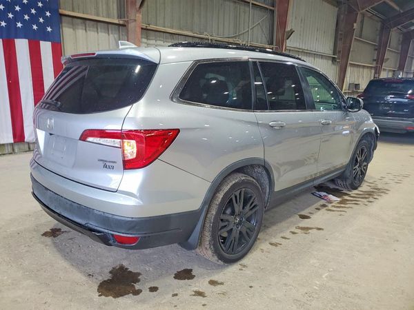 2021 HONDA PILOT SE
