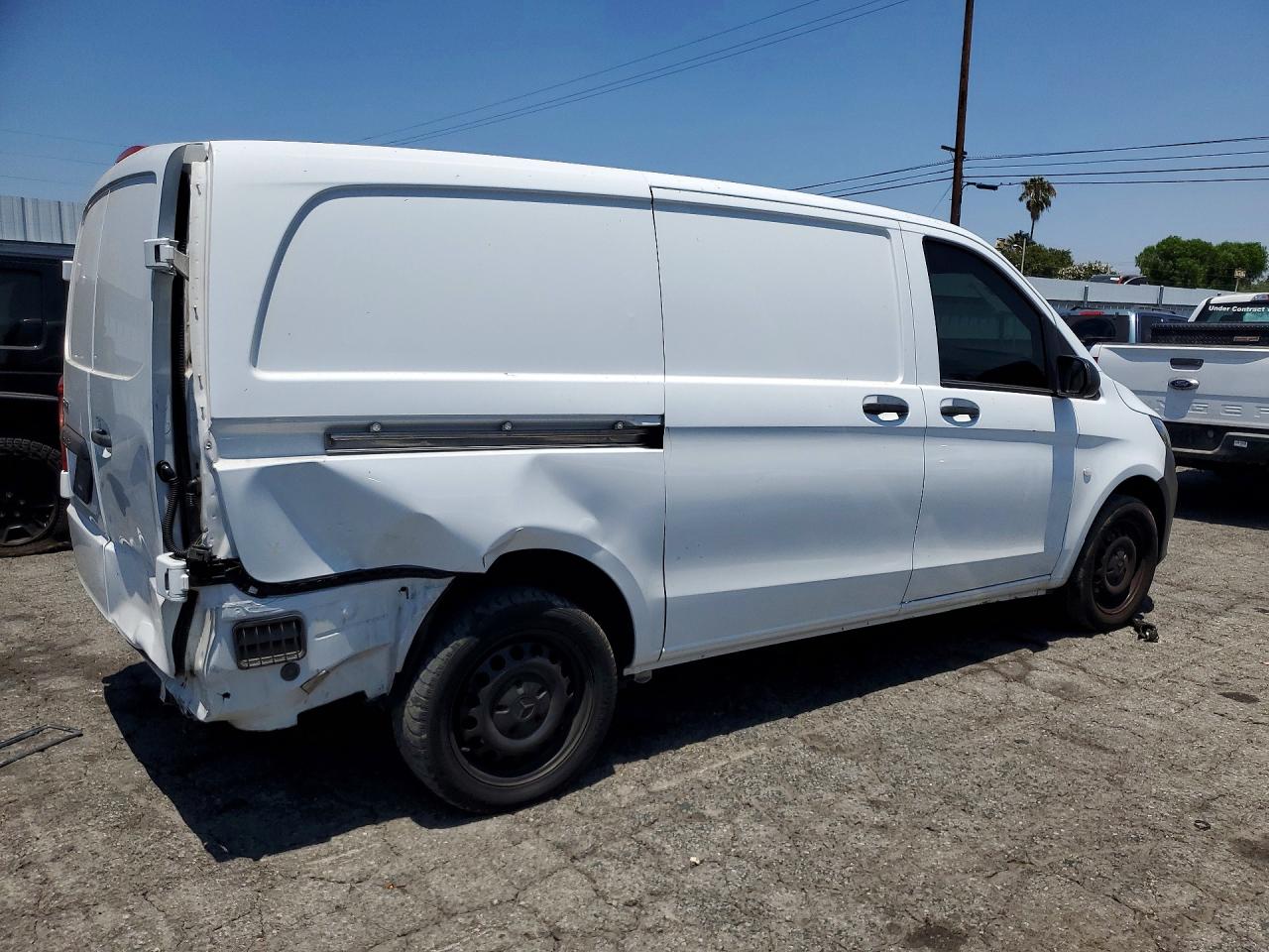 2020 MERCEDES-BENZ METRIS