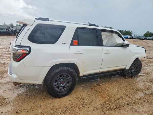 2020 TOYOTA 4RUNNER