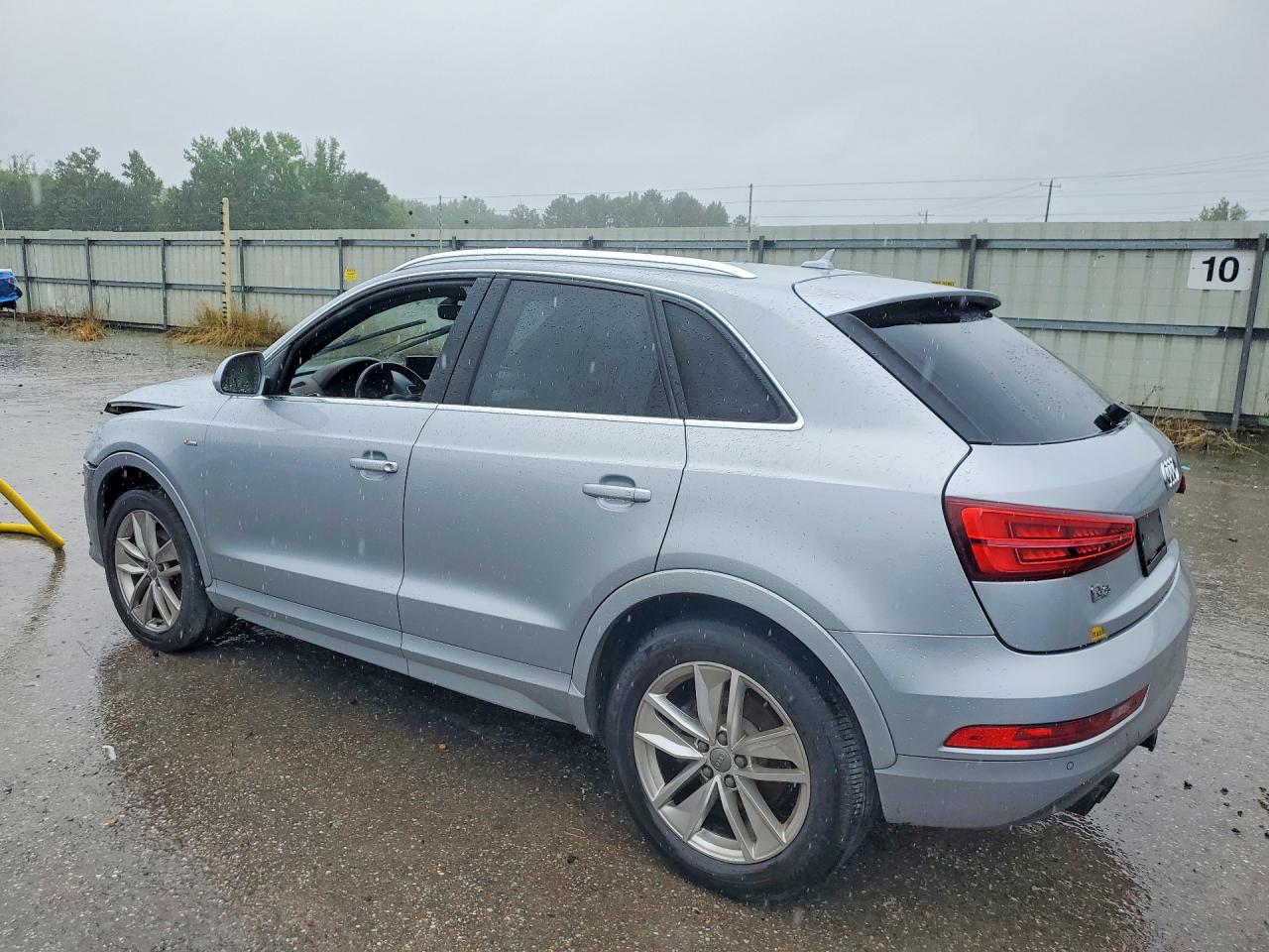 2018 AUDI Q3