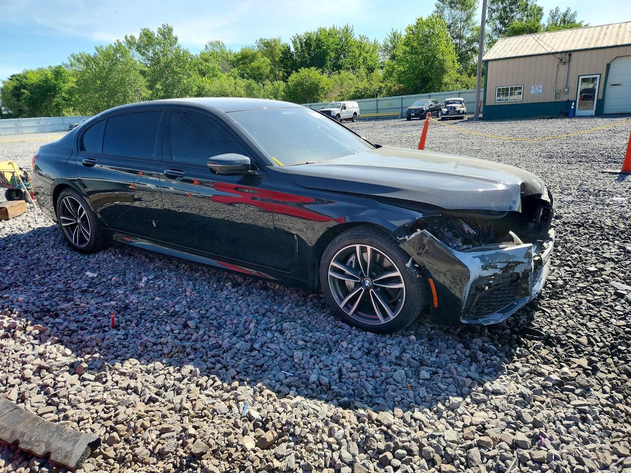 2020 BMW 740 xDrive