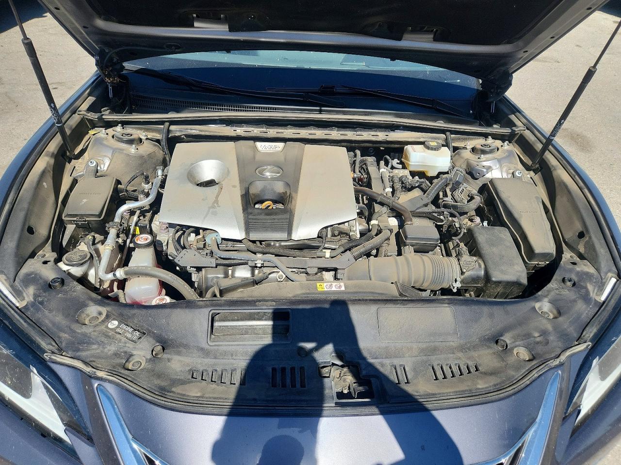 2021 LEXUS ES 300h Premium