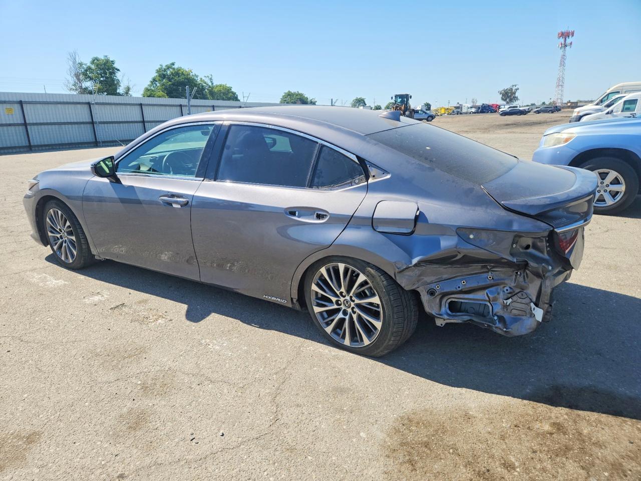 2021 LEXUS ES 300h Premium
