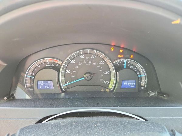 2014 TOYOTA CAMRY