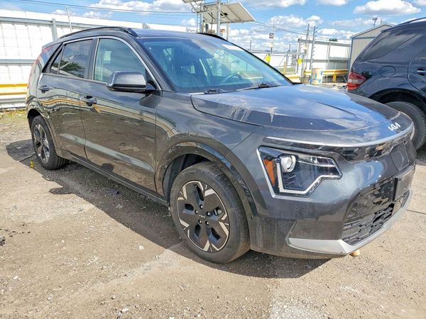 2023 KIA NIRO