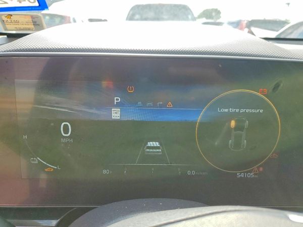 2023 KIA NIRO