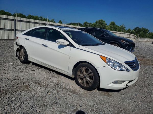 2013 HYUNDAI SONATA