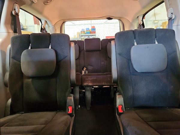 2017 DODGE GRAND CARAVAN SE