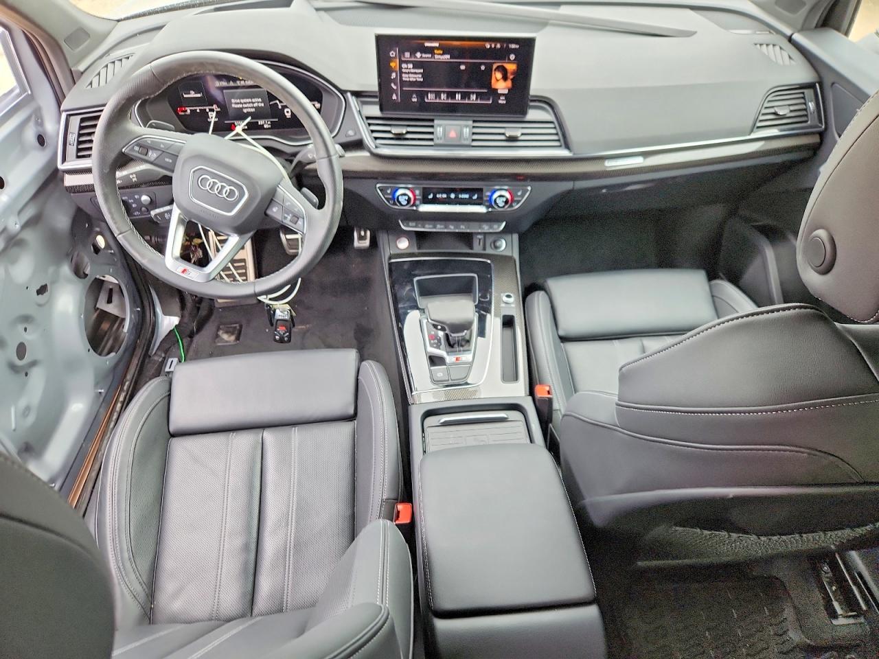 2023 AUDI SQ5 quattro Prestige
