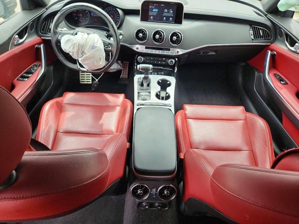 2019 KIA STINGER GT