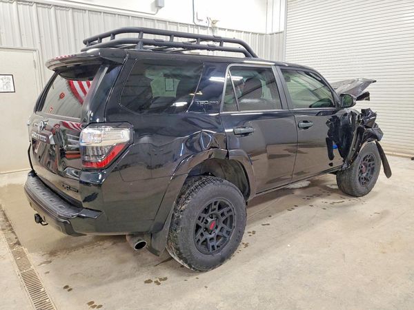 2023 TOYOTA 4RUNNER TRD Pro