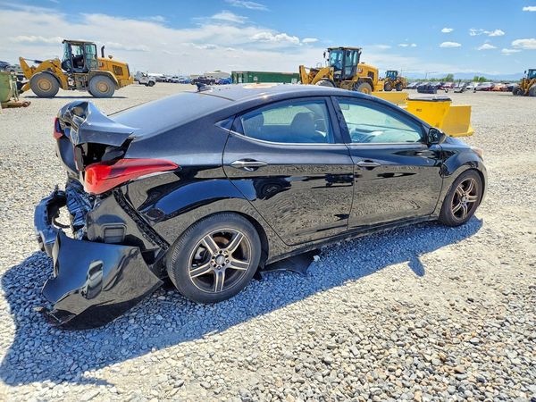 2015 HYUNDAI ELANTRA