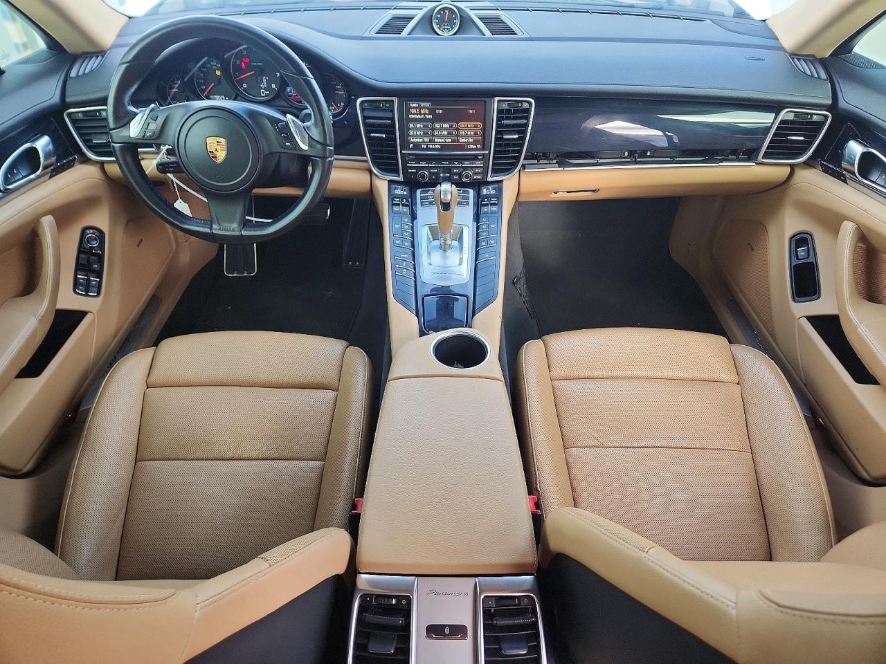 2016 PORSCHE PANAMERA Base (2WD), 4 (4WD)