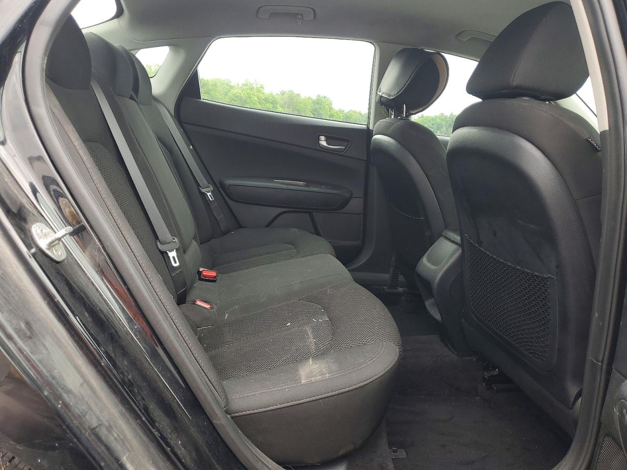 2019 KIA OPTIMA LX, S