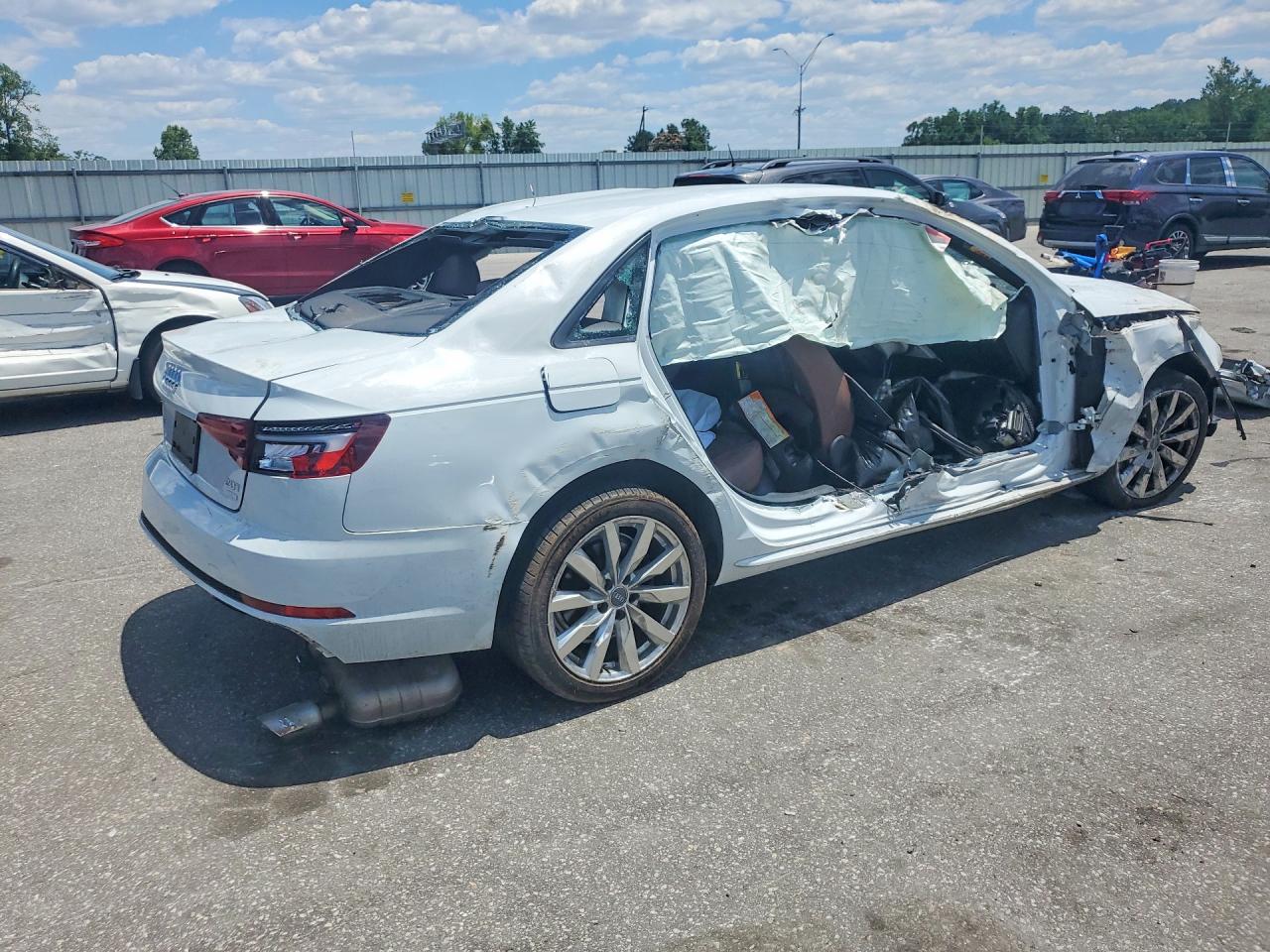 2018 AUDI A4 Premium