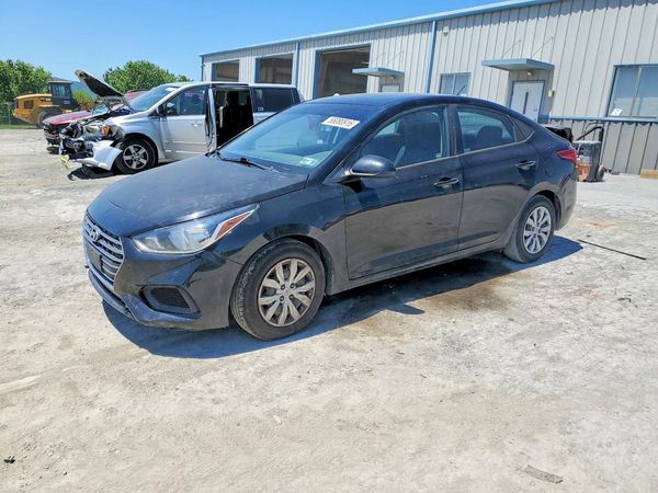 2019 HYUNDAI ACCENT SE and SEL