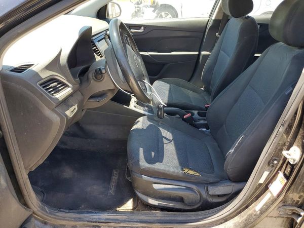 2019 HYUNDAI ACCENT SE and SEL