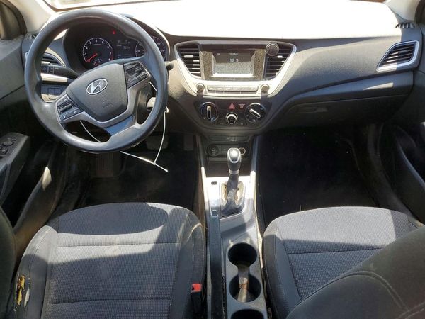 2019 HYUNDAI ACCENT SE and SEL