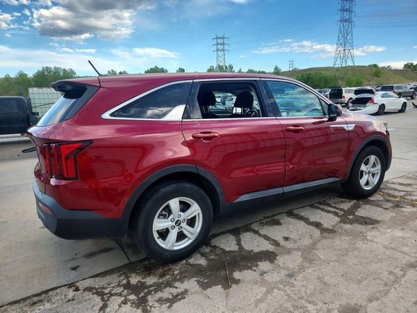 2021 KIA SORENTO