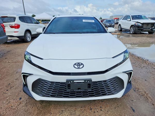 2026 TOYOTA CAMRY
