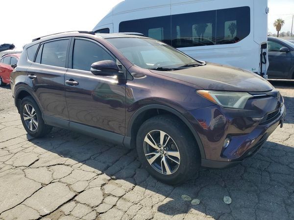 2017 TOYOTA RAV4 XLE