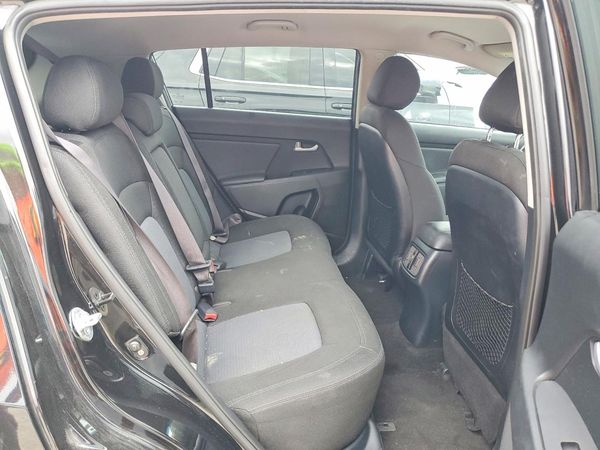 2014 KIA SPORTAGE LX
