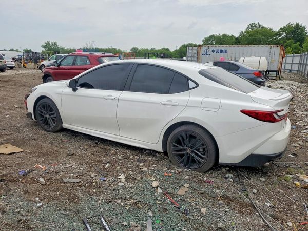 2025 TOYOTA CAMRY