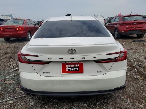 2025 TOYOTA CAMRY