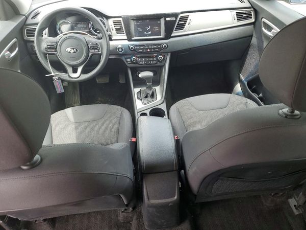 2017 KIA NIRO