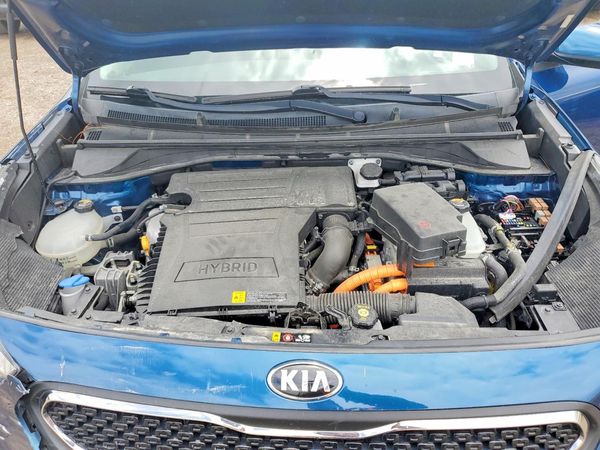 2017 KIA NIRO
