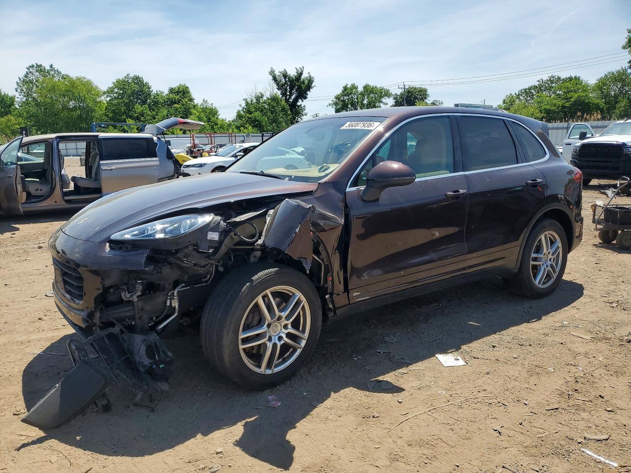 2016 PORSCHE CAYENNE