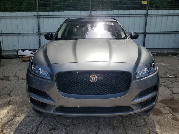 2019 JAGUAR F-PACE