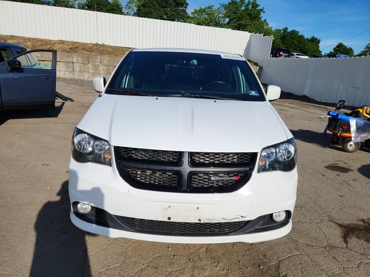 2019 DODGE GRAND CARAVAN SE
