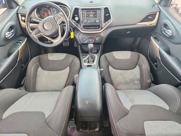 2018 JEEP CHEROKEE LATITUDE FWD