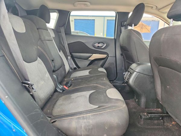 2018 JEEP CHEROKEE LATITUDE FWD