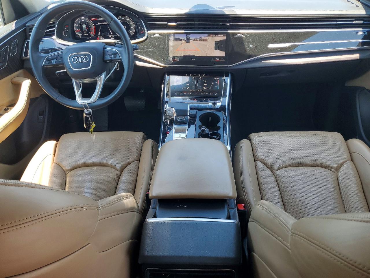 2021 AUDI Q8 quattro Prestige