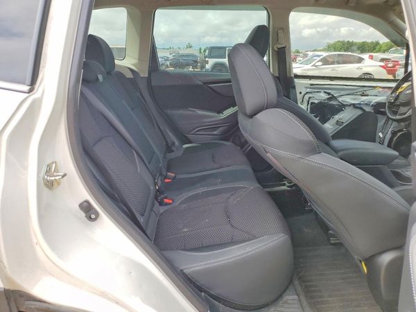 2022 SUBARU FORESTER