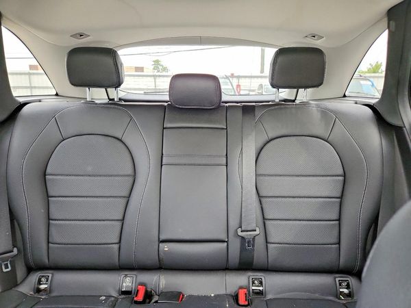 2019 MERCEDES-BENZ GLC GLC 300-4M