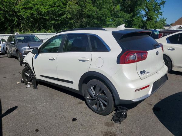2017 KIA NIRO