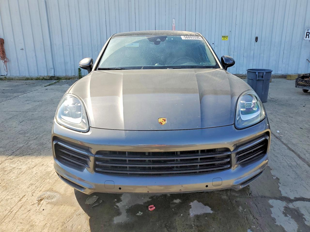 2022 PORSCHE CAYENNE