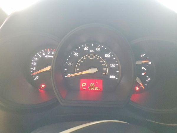 2017 KIA RIO LX