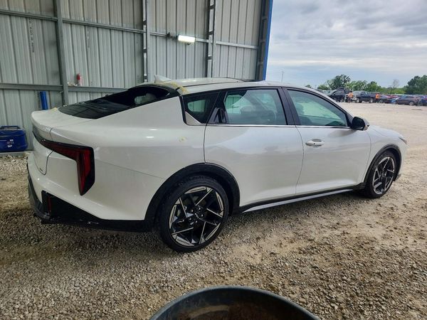 2026 KIA K4