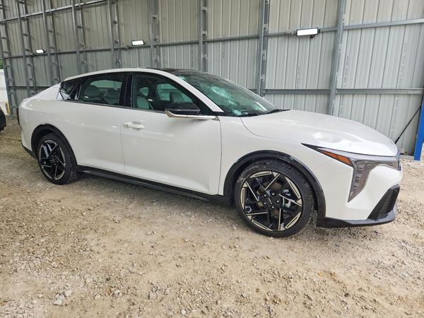2026 KIA K4