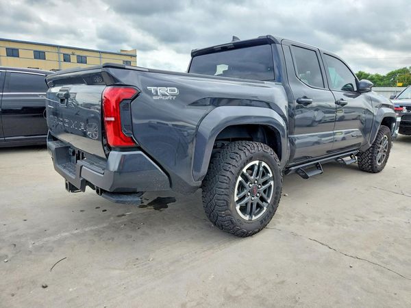 2025 TOYOTA TACOMA