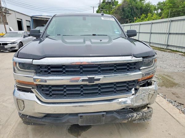 2018 CHEVROLET SILVERADO LT
