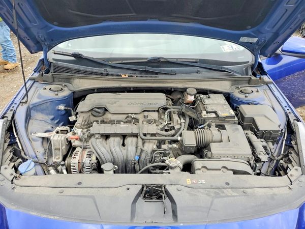 2021 HYUNDAI ELANTRA SE