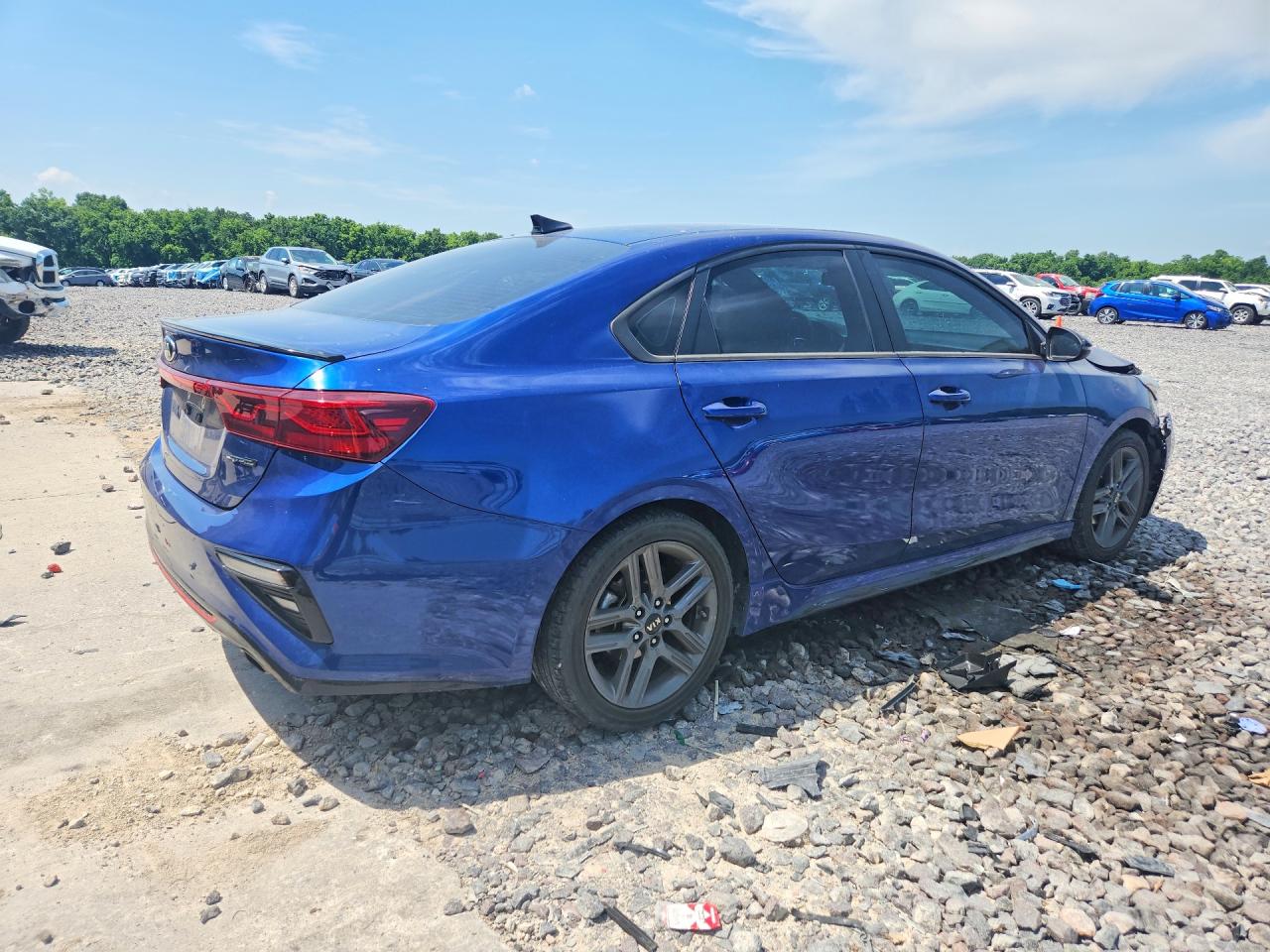 2021 KIA FORTE GT Line