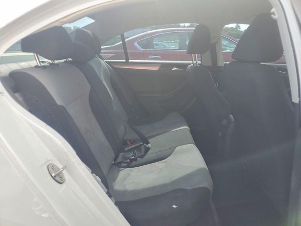 2017 VOLKSWAGEN JETTA