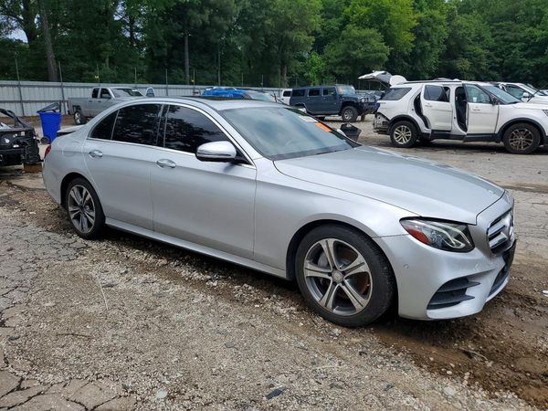 2017 MERCEDES-BENZ E E300-4M